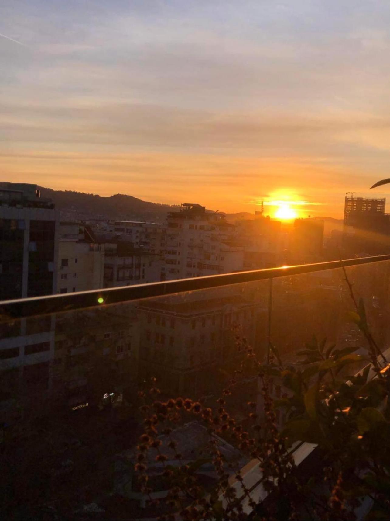 Rooftop City Light Tirana Eksteriør billede